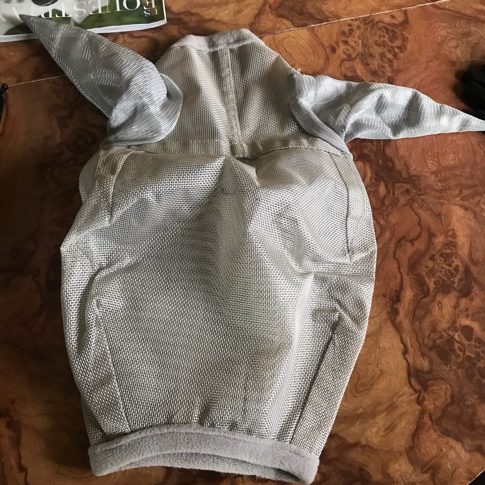 Fly mask